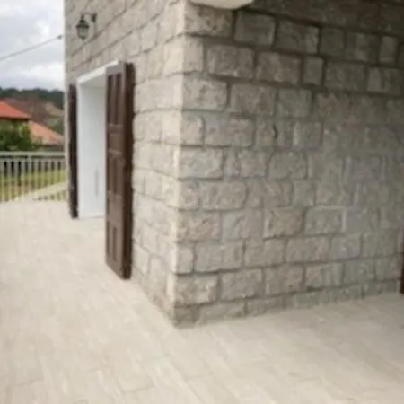 Caminu Di Vecchio***. Porto-Vecchio