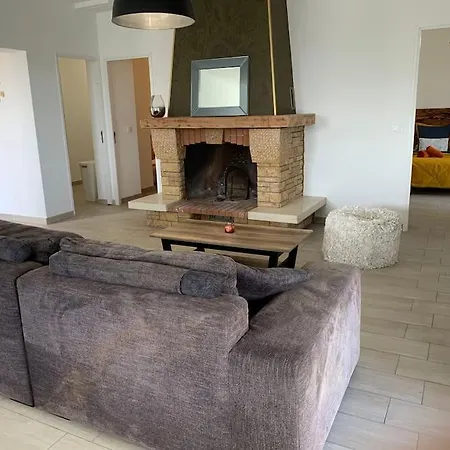 別荘 Caminu Di Vecchio***. ポルトヴェッキオ