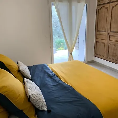 Caminu Di Vecchio***. 別荘 *